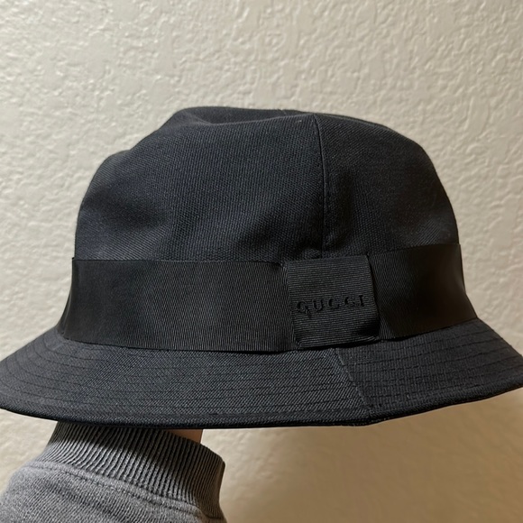 GUCCI black bucket hat - Picture 1 of 7